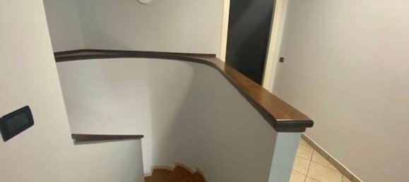 4-salle Maison à Sabbioneta, Italy No. 140402 11