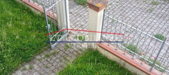 4-salle Maison à Carrara, Italy No. 45830 4