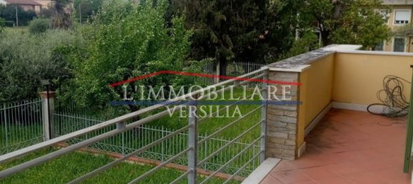 4-salle Maison à Carrara, Italy No. 45830 18