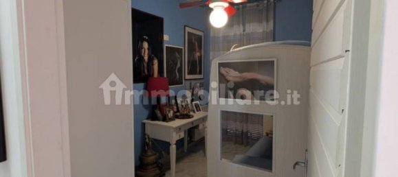 Apartamento de 2 dormitorios en Fiumicino, Italy No. 305774 3