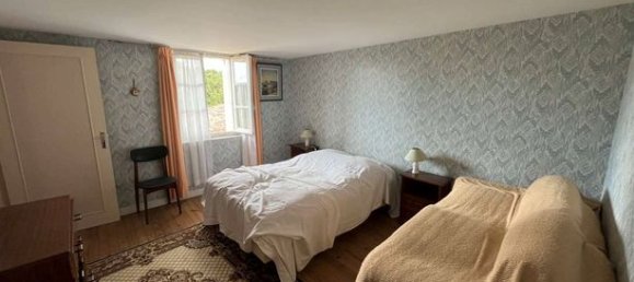 2 Schlafzimmer Haus in Valence-en-Poitou, France, Nr. 315199 3