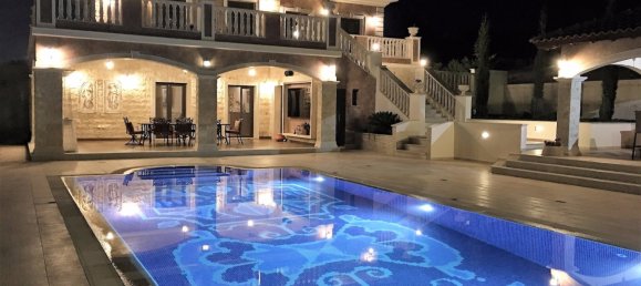 Вилла с 6 спальнями в Aphrodite Hills, Кипр № 22335 25