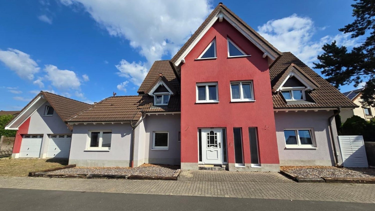 Casa de 7 habitaciónes en Germersheim, Germany No. 335532