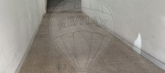 Entrepôt à Casal de Cambra, Portugal 15m² No. 74030 2