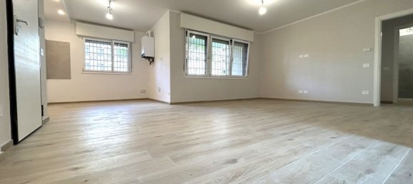 5 bedrooms Apartment in Sassuolo, Italy No. 347846 13