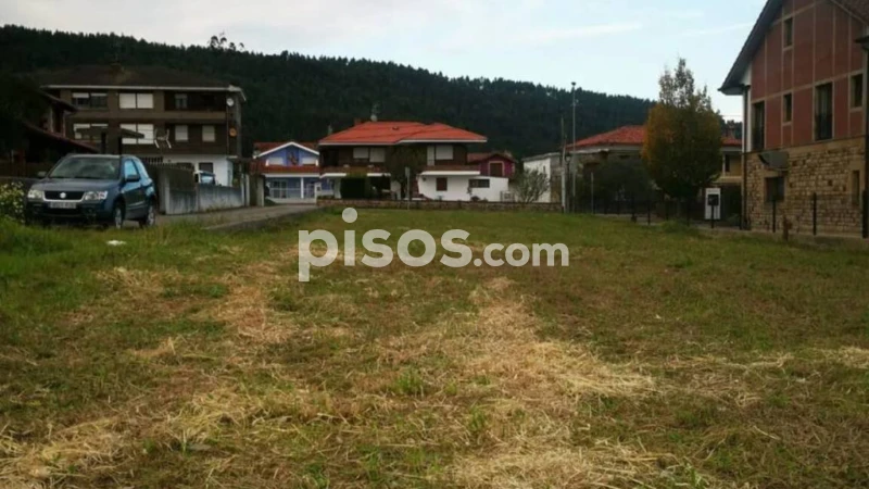 Terreno em Cabezon de la Sal, Spain 1014 m² N.º 182625