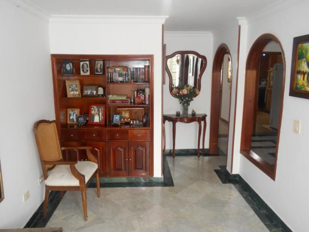 3 bedrooms House in Bogota, Colombia No. 14793