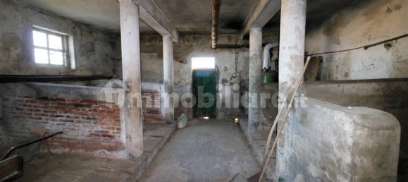 Дом с 6 спальнями в Луго, Италия № 220985 17