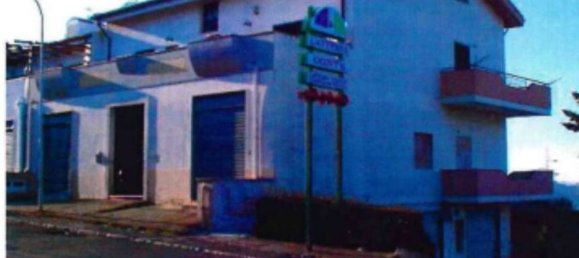 Квартира с 2 спальнями в Феррандина, Италия № 370051 5