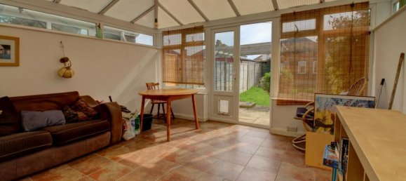 3 Schlafzimmer Haus in Lancing and Sompting, United Kingdom, Nr. 10873 3