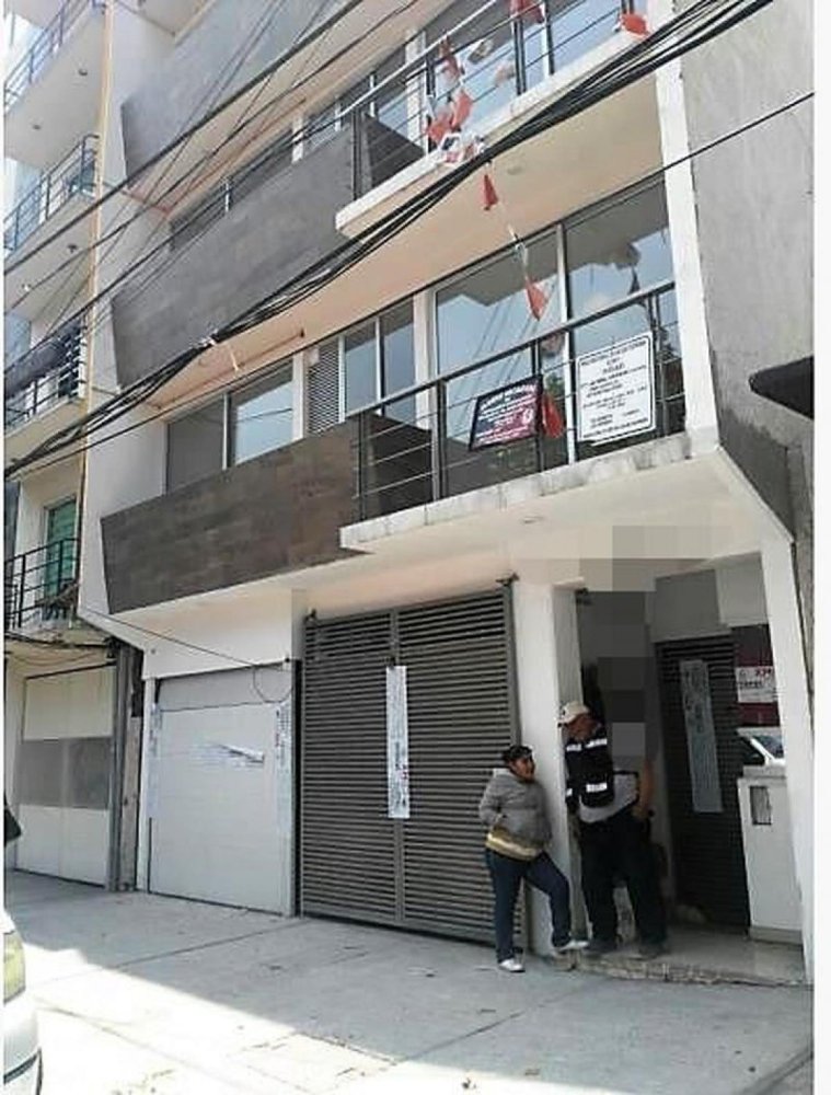  Building in Mexicali, Mexico No. 200485