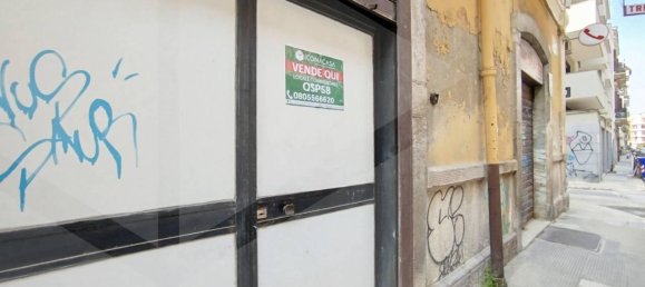 Studio in Bari, Italy No. 40982 3