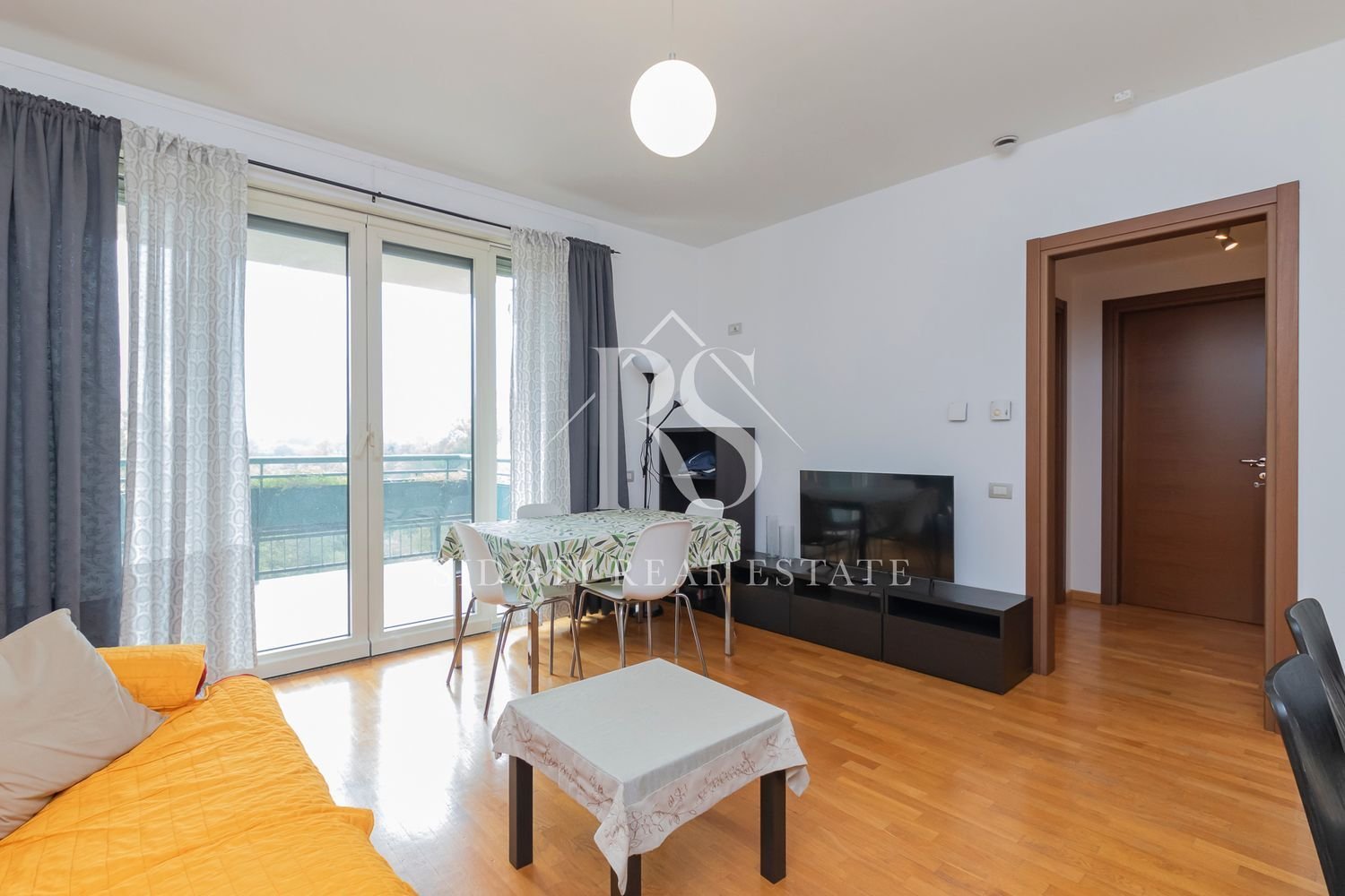 2-Zimmer Wohnung in Pioltello, Italy, Nr. 2585