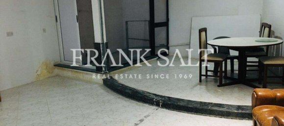 3 bedrooms House in Qormi, Malta No. 1252 21