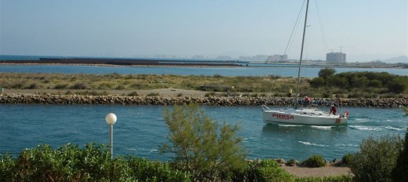 Villa de 3 dormitorios en La Manga del Mar Menor, Spain No. 8316 2