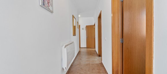 4 غرف نوم فيلا في Guia, Portugal رقم 98199 9