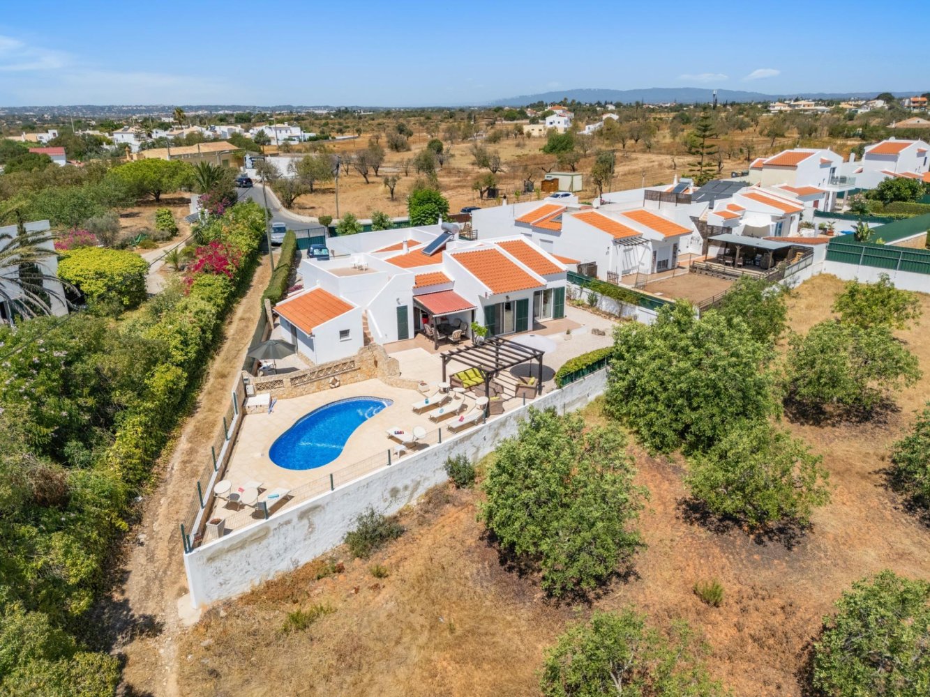 4 غرف نوم فيلا في Guia, Portugal رقم 98199