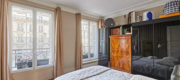 3 bedrooms Apartment in Paris, France No. 121699 5