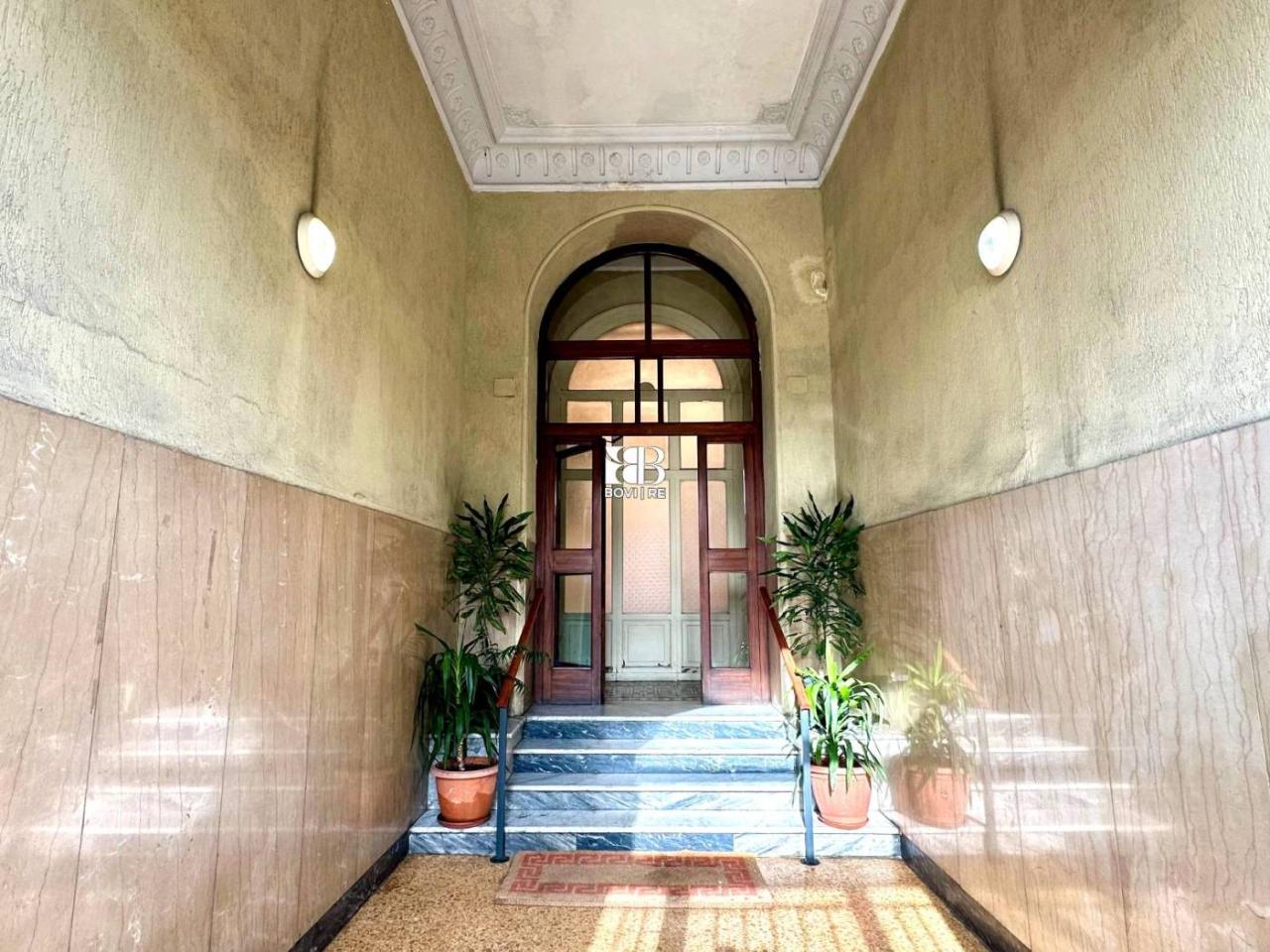 4غرفة شقة في Rome, Italy رقم 31607