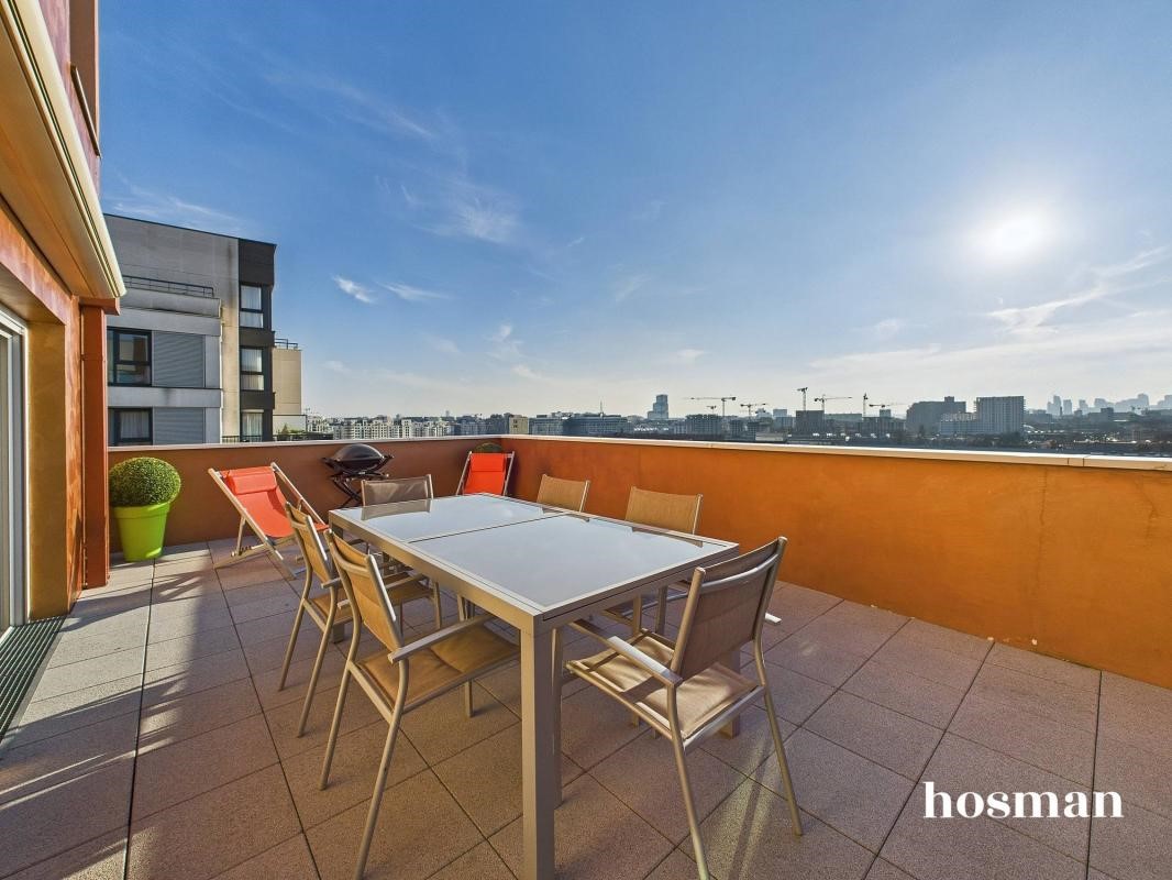 Duplex T3 em Seine-Saint-Denis, France N.º 141197