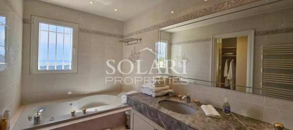 4 bedrooms Villa in Mandelieu-la-Napoule, France No. 295957 6