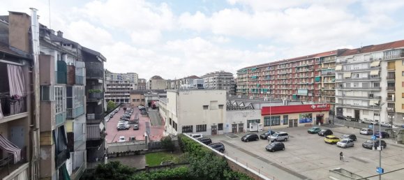 5 bedrooms Duplex in Turin, Italy No. 359104 7