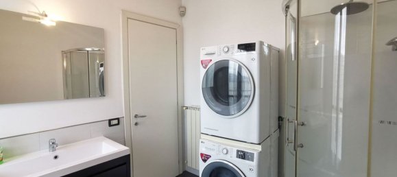 5 bedrooms Duplex in Turin, Italy No. 359104 45