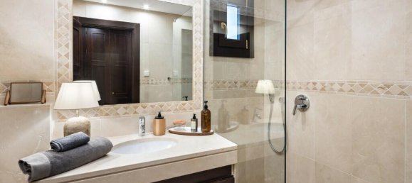 7 Schlafzimmer Villa in La Quinta, Spain, Nr. 40542 20