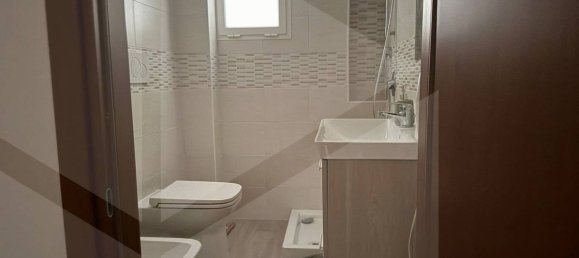 2 rooms Apartment in Bari, Italy No. 22937 3