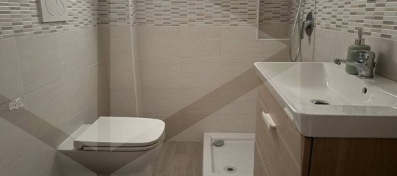 2 rooms Apartment in Bari, Italy No. 22937 11