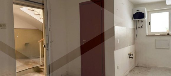 2 rooms Apartment in Bari, Italy No. 22937 9