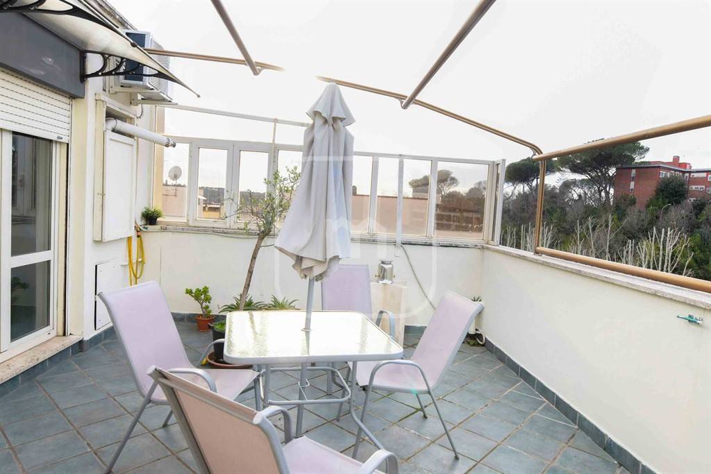 2 chambres Penthouse à Rome, Italy No. 61511