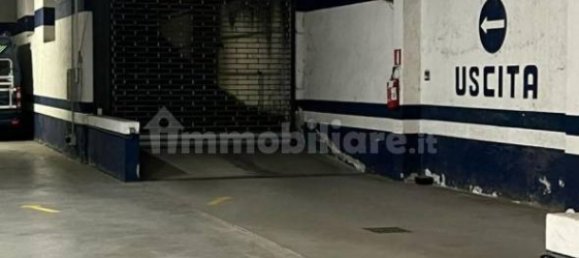  مرآب في Brescia, Italy 14متر مربع رقم 97596 10