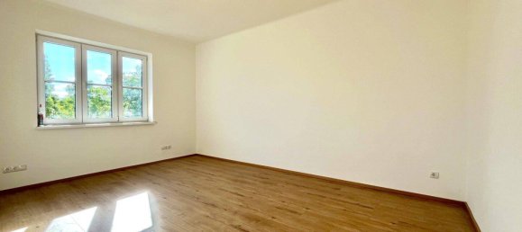3 rooms Apartment in Krems an der Donau, Austria No. 235571 2
