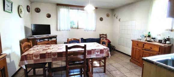 Villa de 3 dormitorios en Caerano di San Marco, Italy No. 328437 6