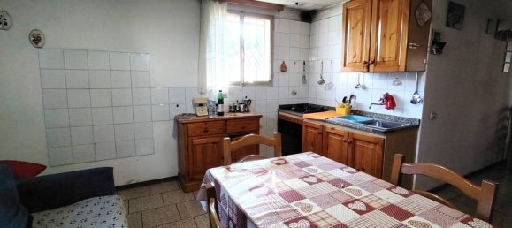 Villa de 3 dormitorios en Caerano di San Marco, Italy No. 328437 9