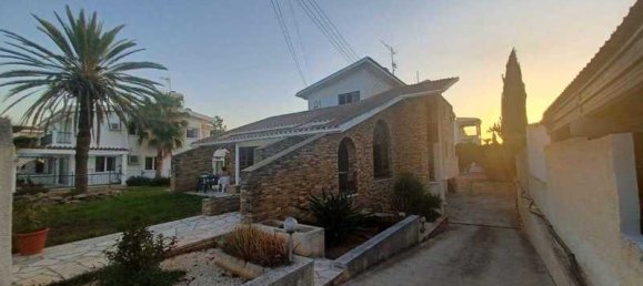3 bedrooms Villa in Pyla, Cyprus No. 10763 9