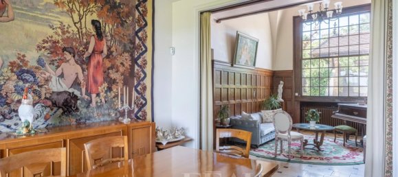 5 bedrooms Villa in Saint-Cloud, France No. 346379 19