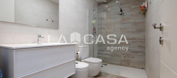 Apartamento T2 em Sant Andreu, Spain N.º 161527 60