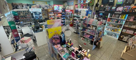 3-salle Appartement à Rome, Italy No. 371416 10