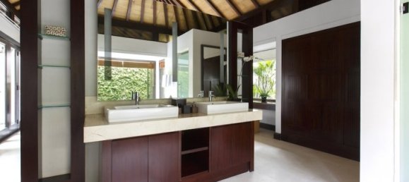 5 bedrooms Villa for rent in South Kuta, Badung, Bali, Indonesia № 2846 18