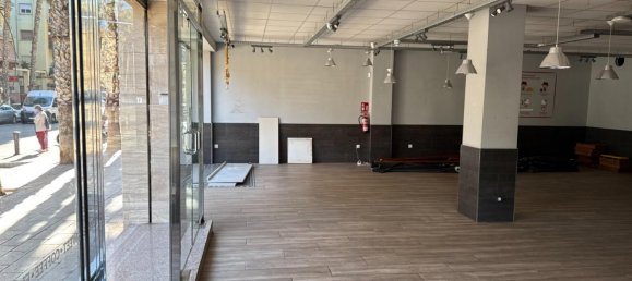 250m² Commercial property in Alicante, Spain No. 283862 7