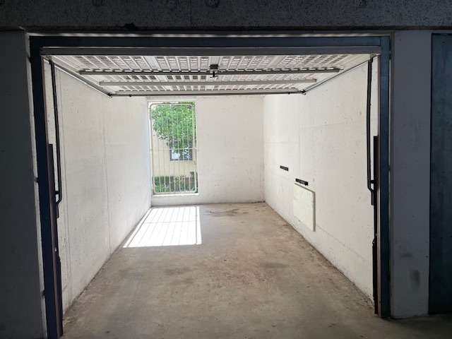 Parking à Edenkoben, Germany 12m² No. 34980