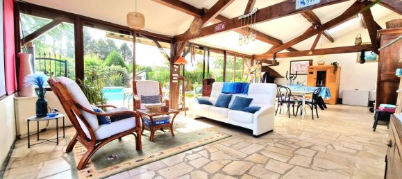 4 bedrooms House in Coulommiers, France No. 183700 8