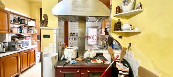 3 bedrooms Apartment in Lucca, Italy No. 124801 9