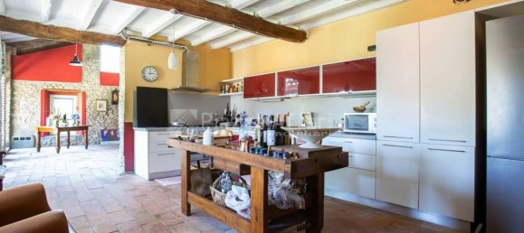 2 bedrooms House in Albinea, Italy No. 266783 6