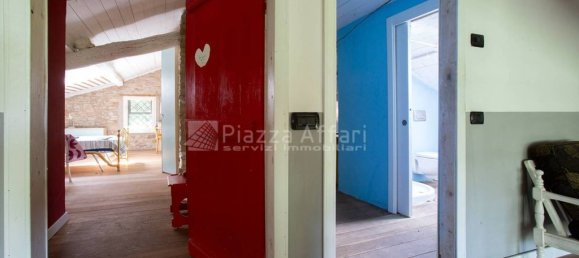 2 bedrooms House in Albinea, Italy No. 266783 16