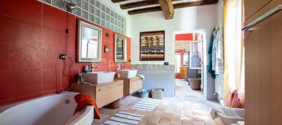 2 bedrooms House in Albinea, Italy No. 266783 12