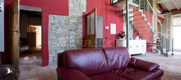 2 bedrooms House in Albinea, Italy No. 266783 3