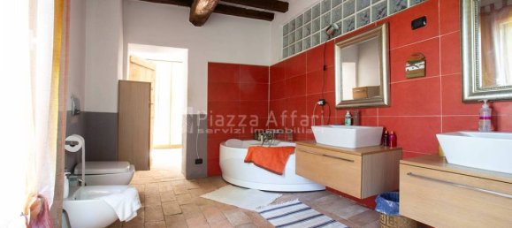 2 bedrooms House in Albinea, Italy No. 266783 13